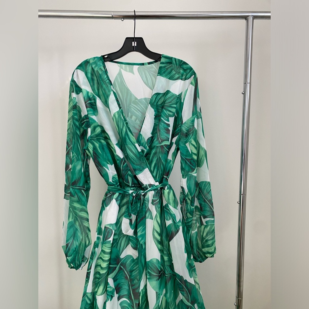 Palm Maxi Tie Dress Color: Green Size: 2XL #Lux-G